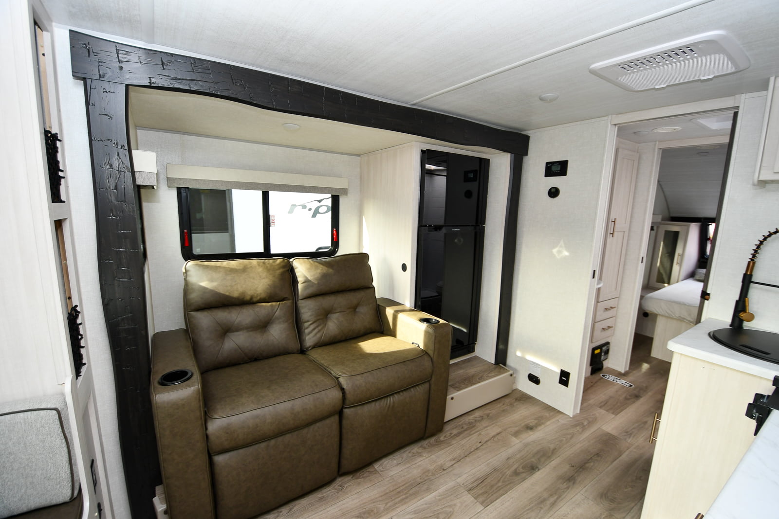 Gallery image 181745