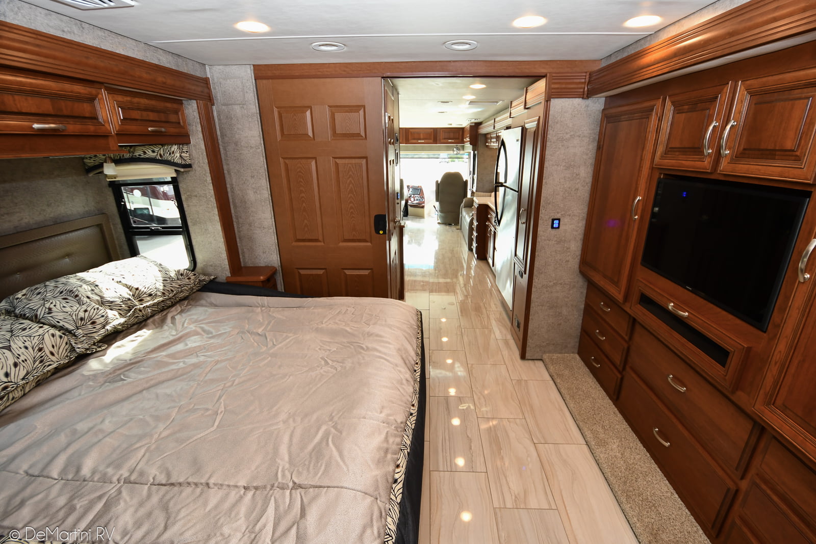 Gallery image 182250