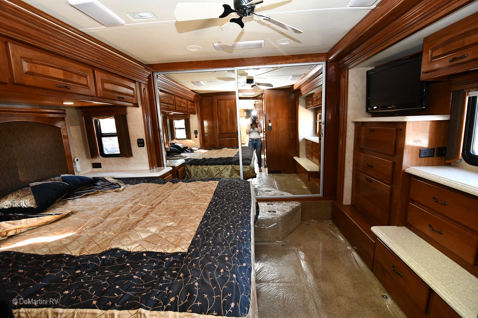 Gallery image 181002