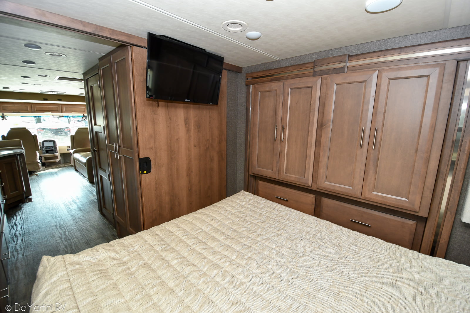 Gallery image 181090