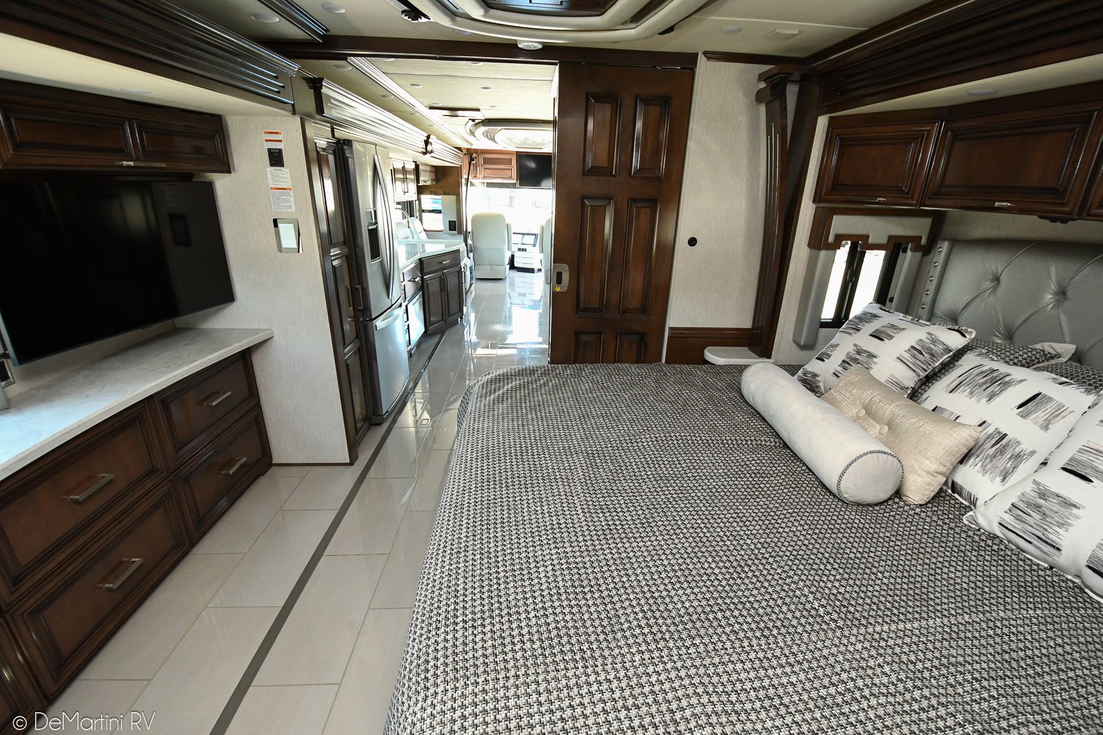 Gallery image 180151