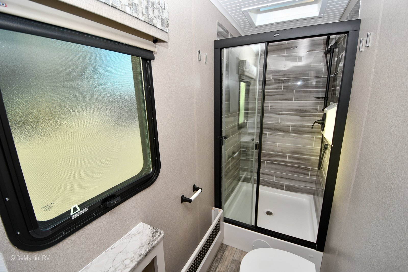 Gallery image 185451