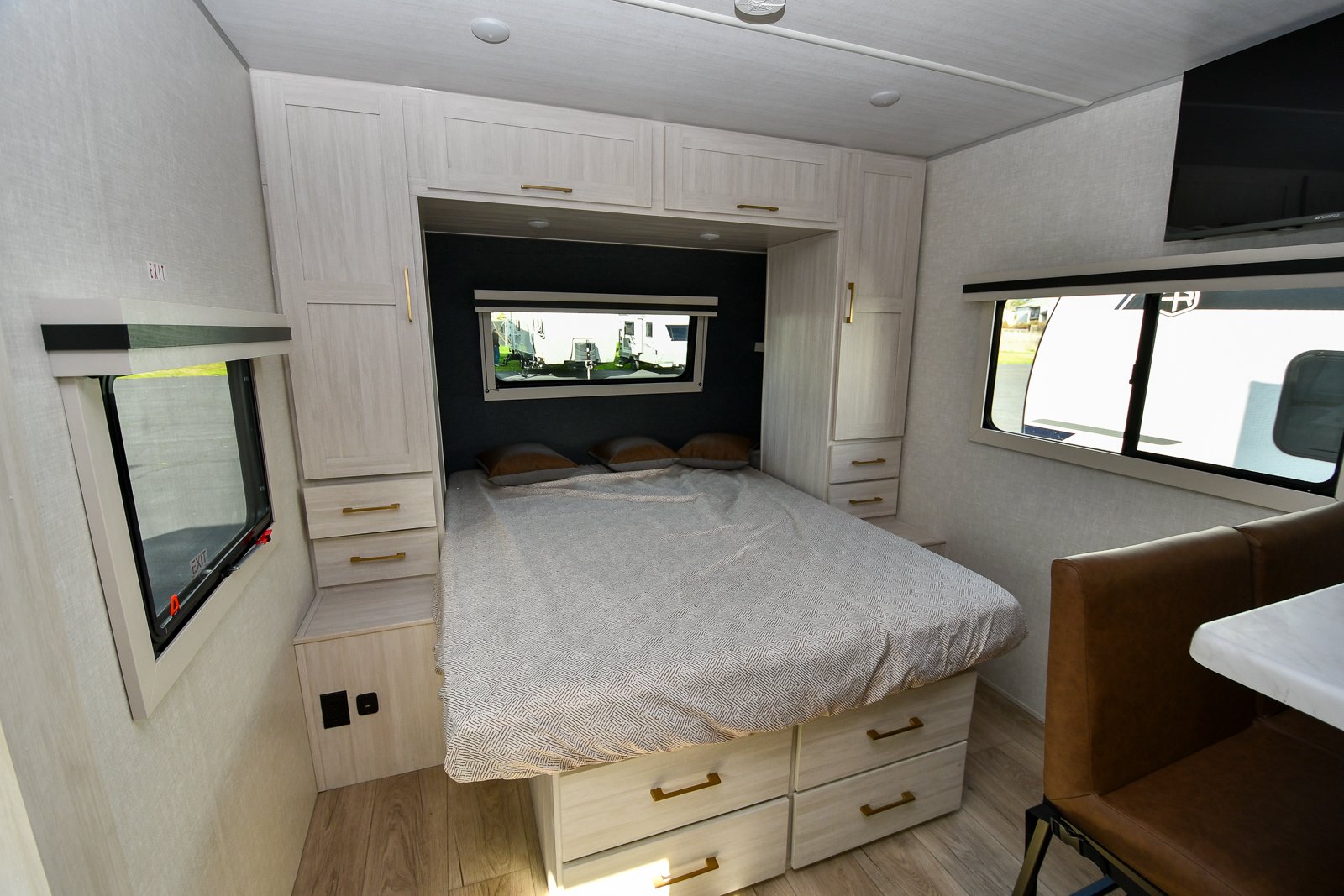 Gallery image 180743