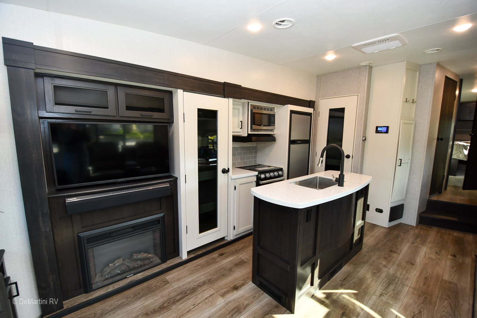 Gallery image 183036