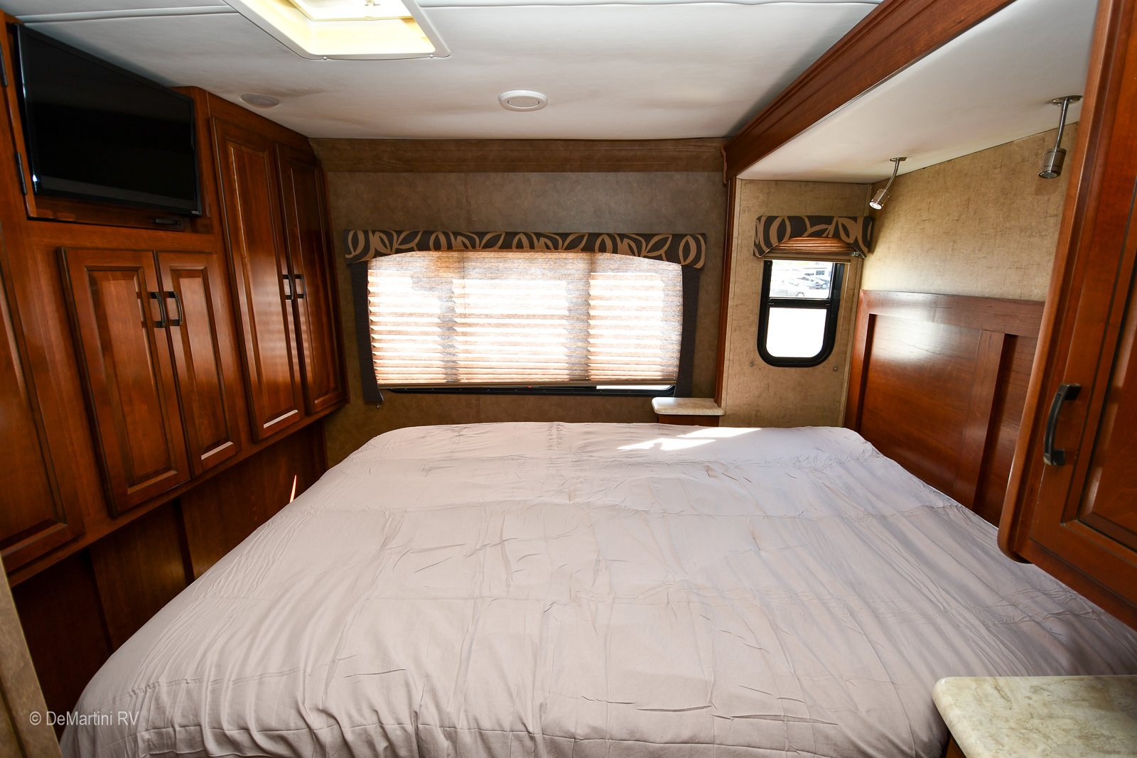 Gallery image 186944