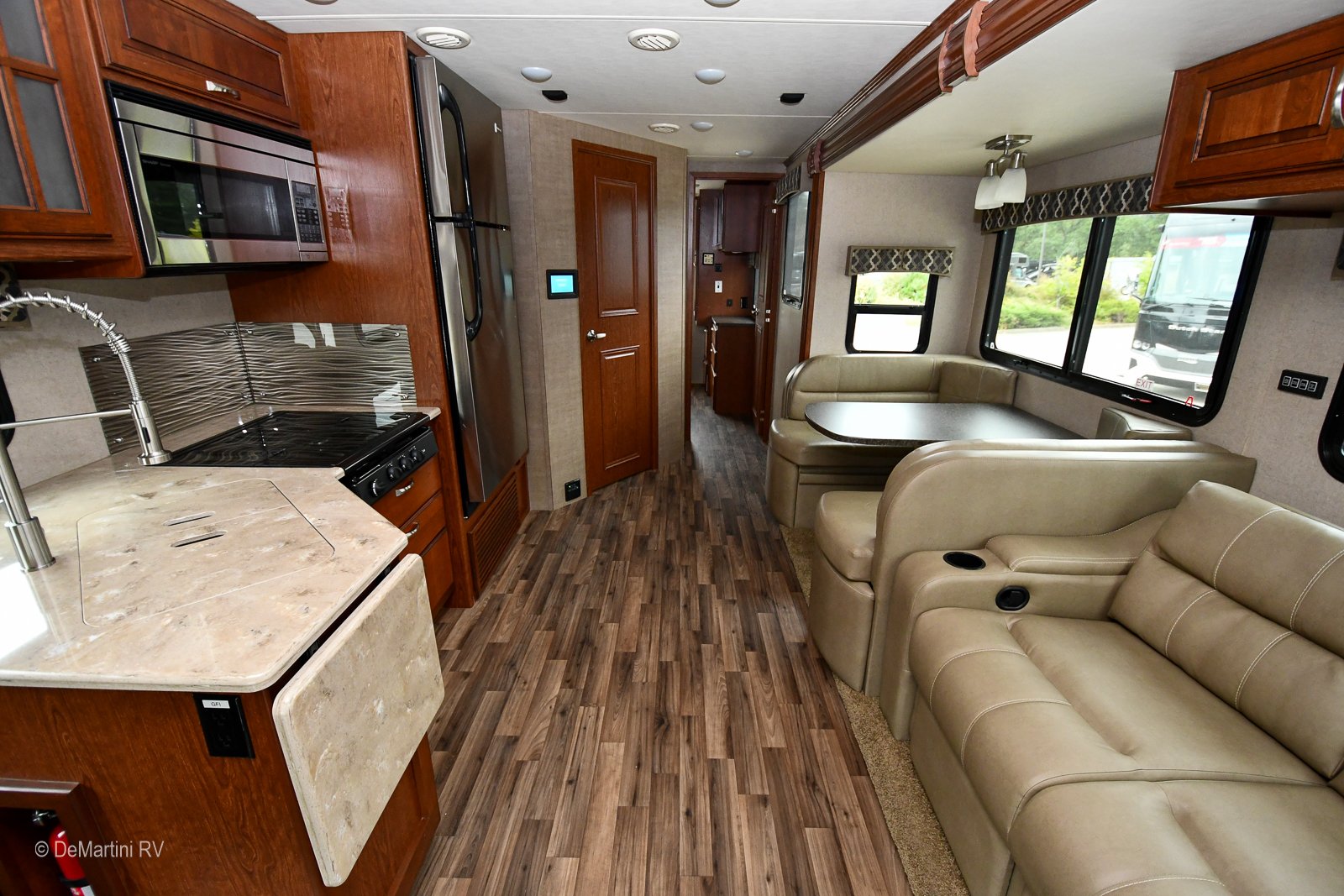 Gallery image 184725