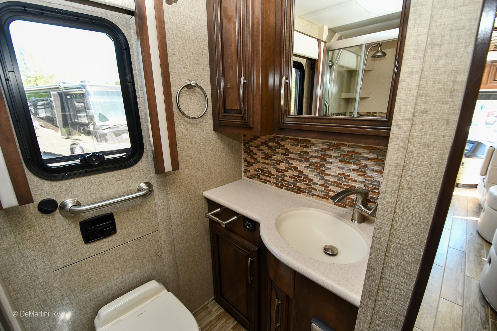 Gallery image 186252
