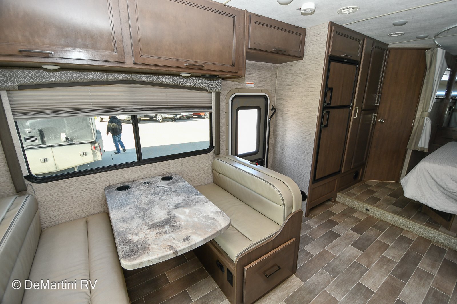 Gallery image 185498