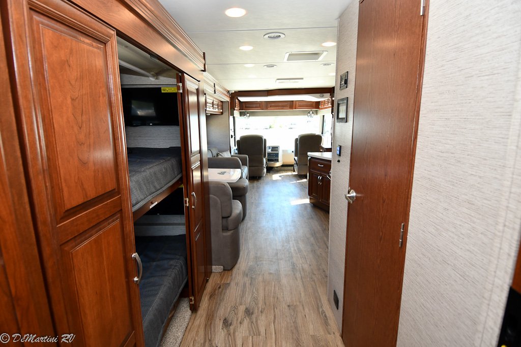 Gallery image 142410