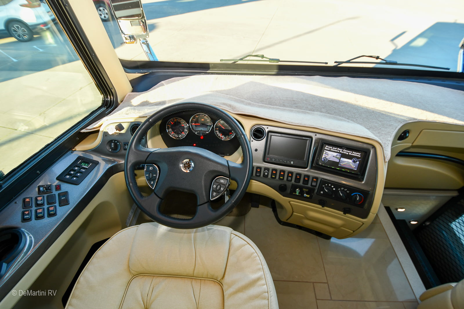 Gallery image 182000