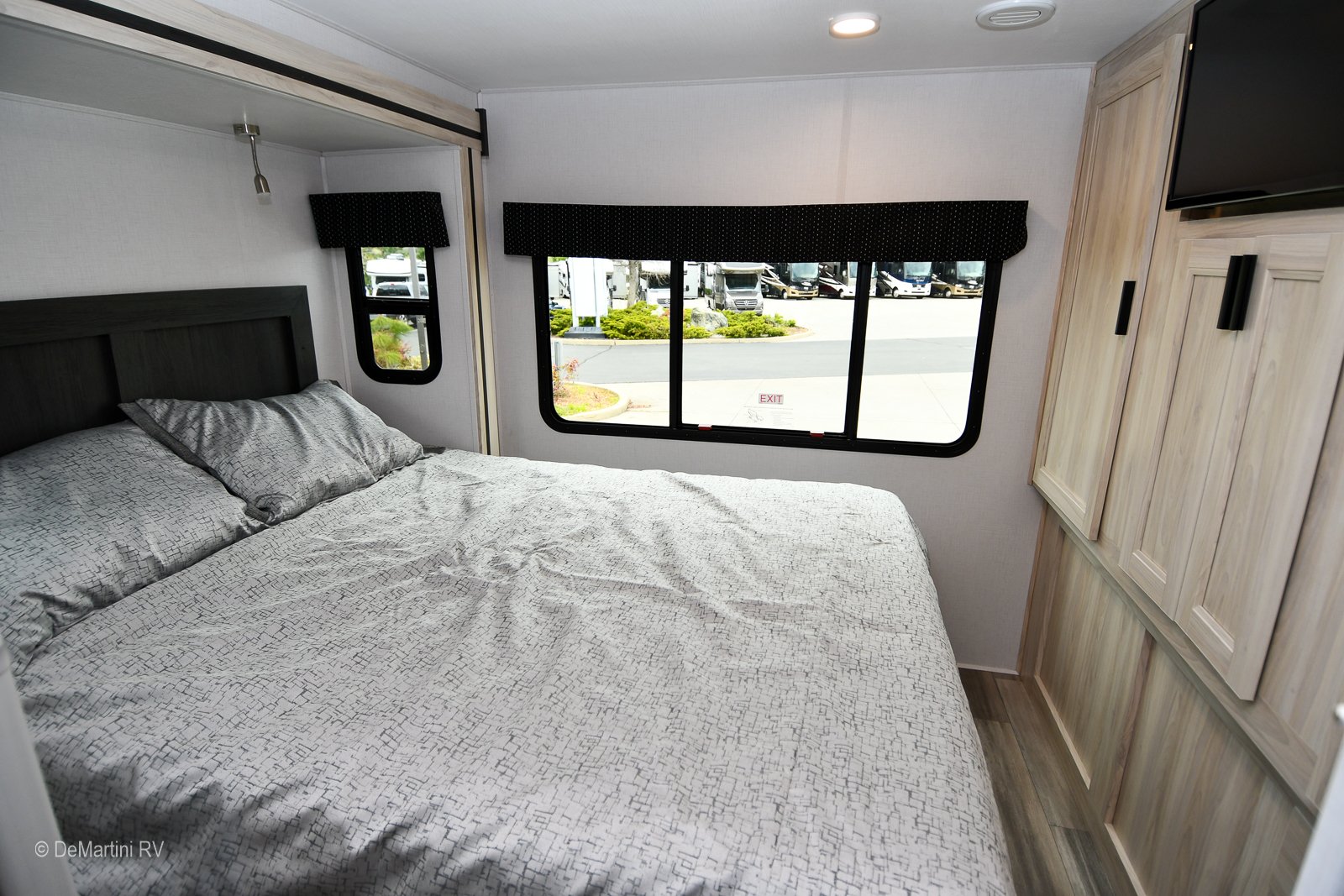 Gallery image 176009