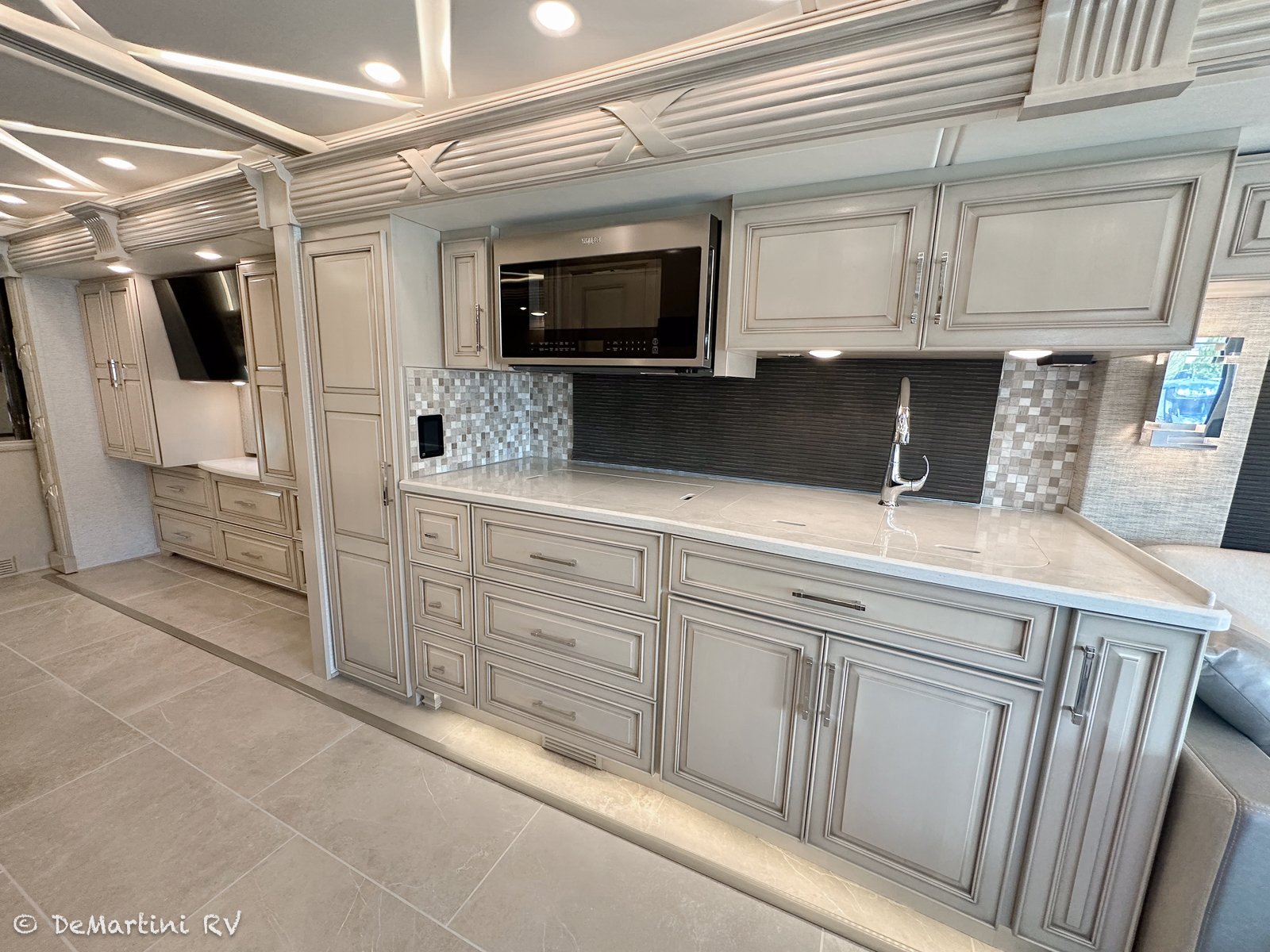 Gallery image 177893