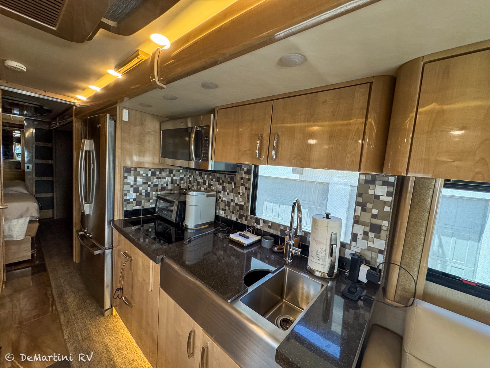 Gallery image 181018