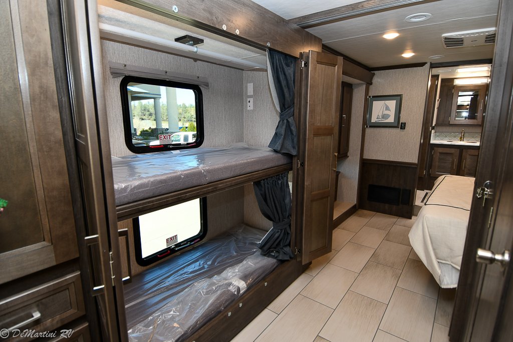 Gallery image 162595