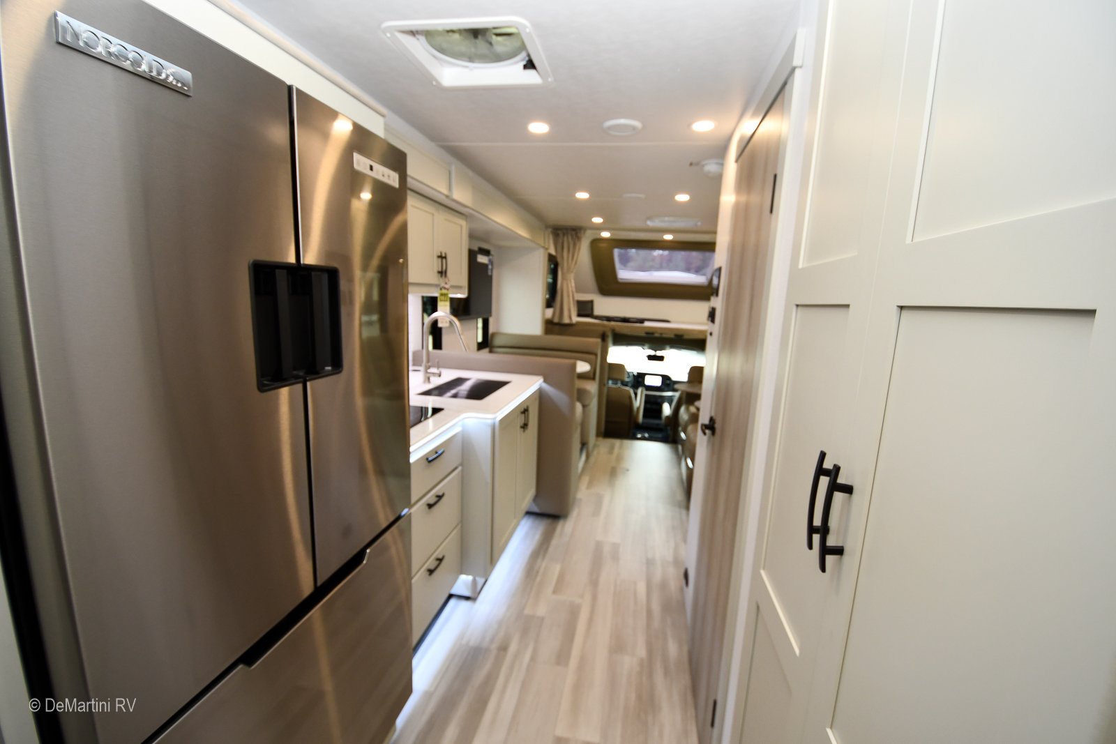 Gallery image 183809