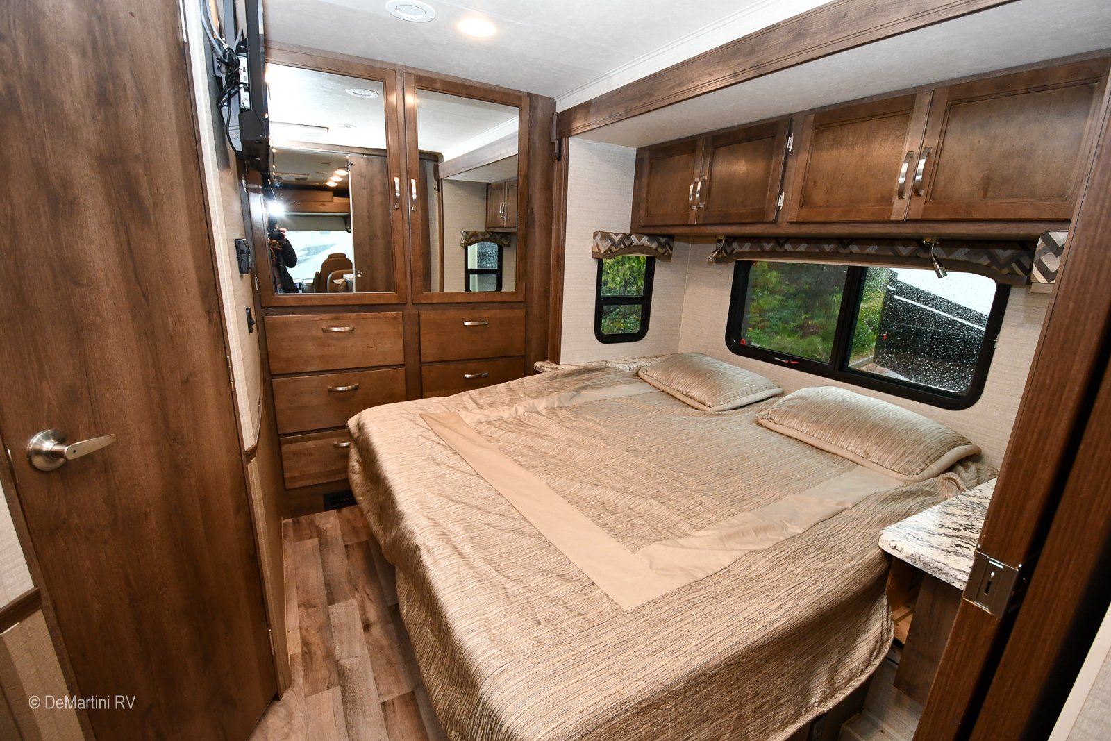 Gallery image 185106