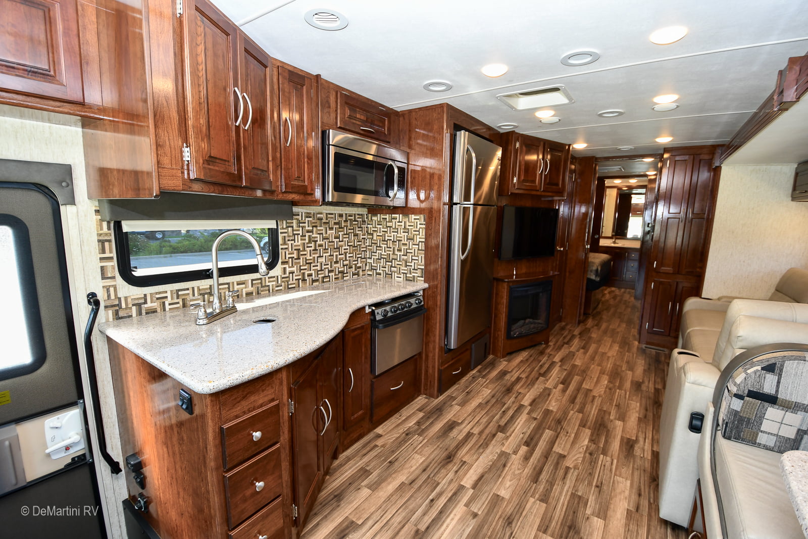 Gallery image 182737