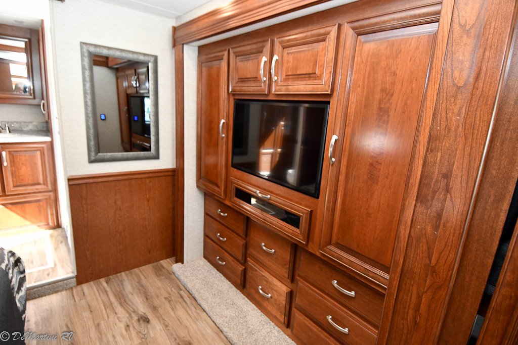 Gallery image 142406