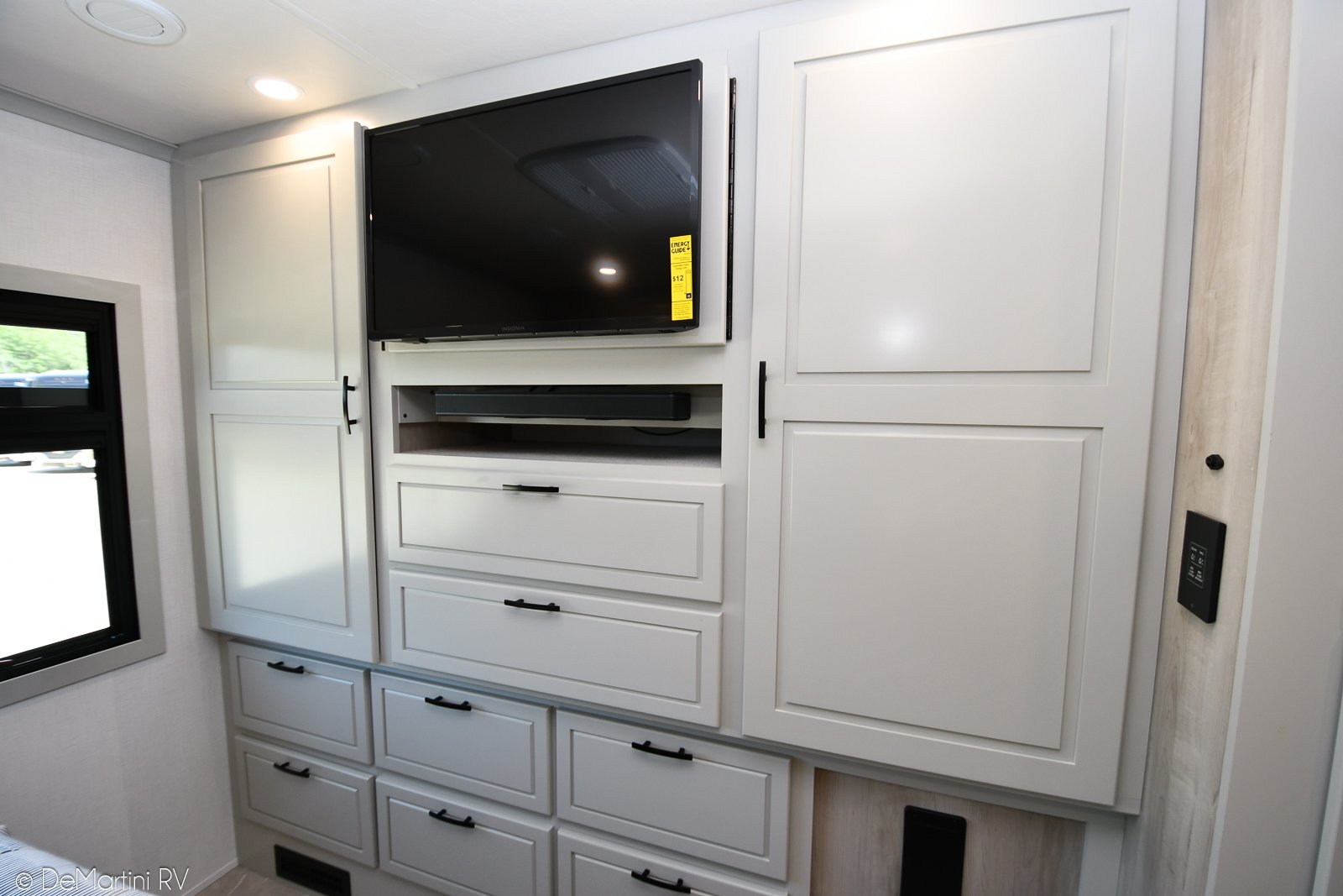 Gallery image 183421