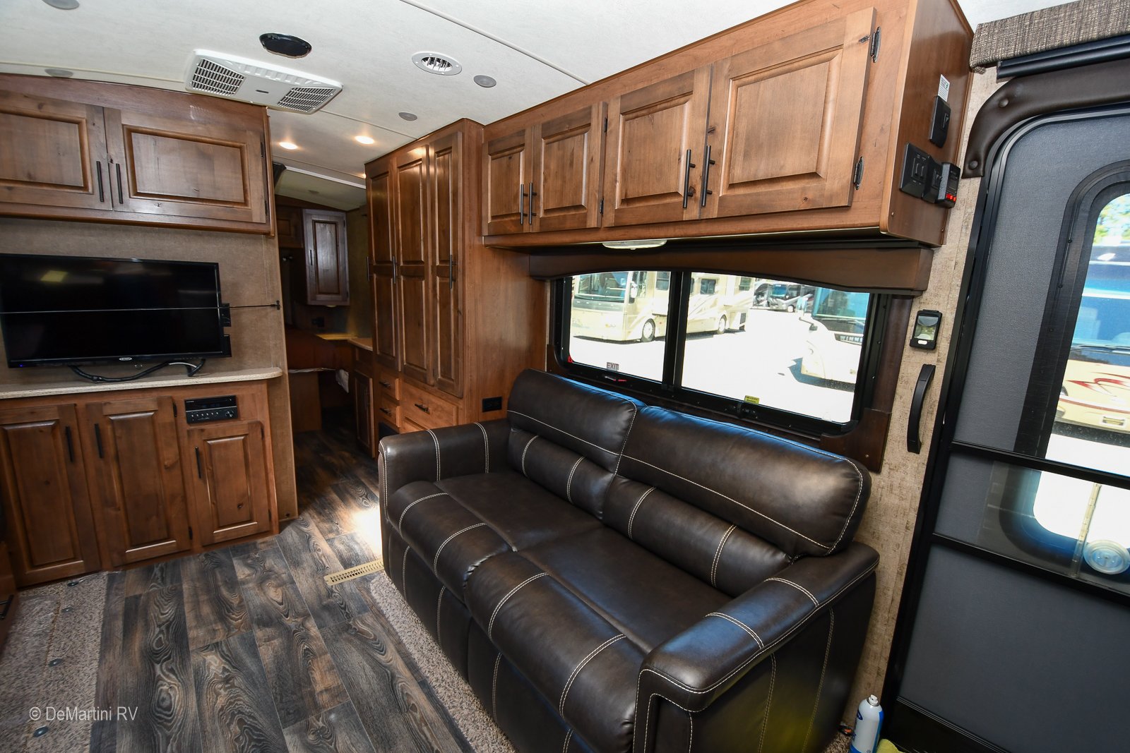 Gallery image 186802
