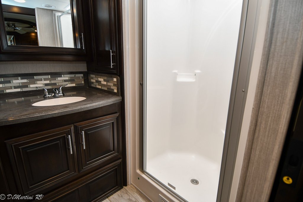 Gallery image 156975
