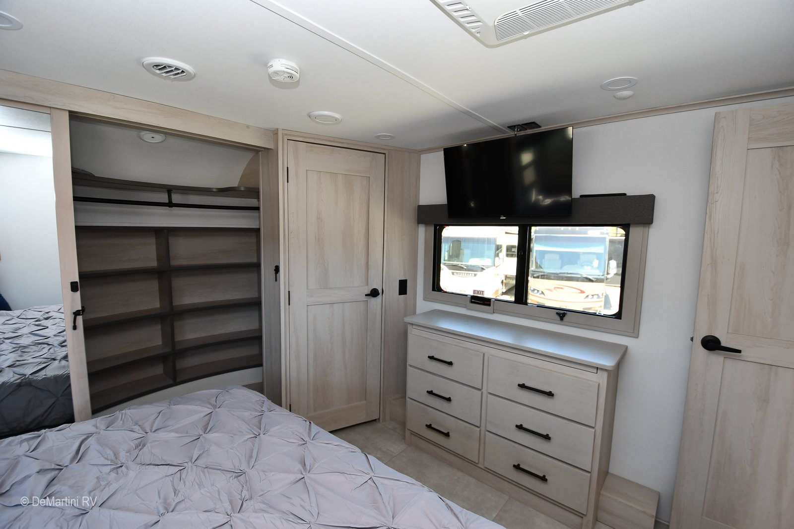 Gallery image 186822
