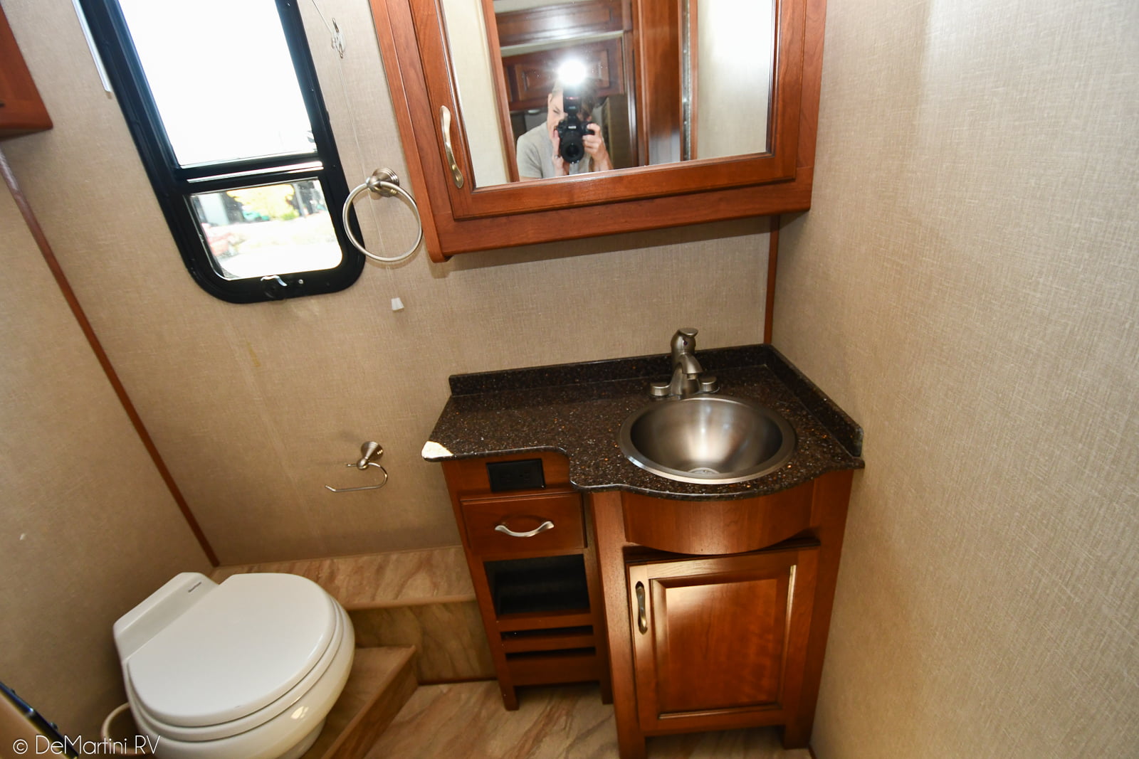 Gallery image 182909