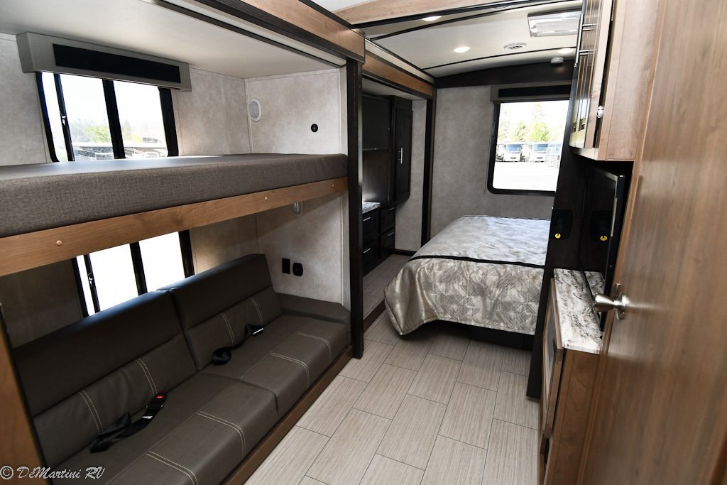 Gallery image 143406
