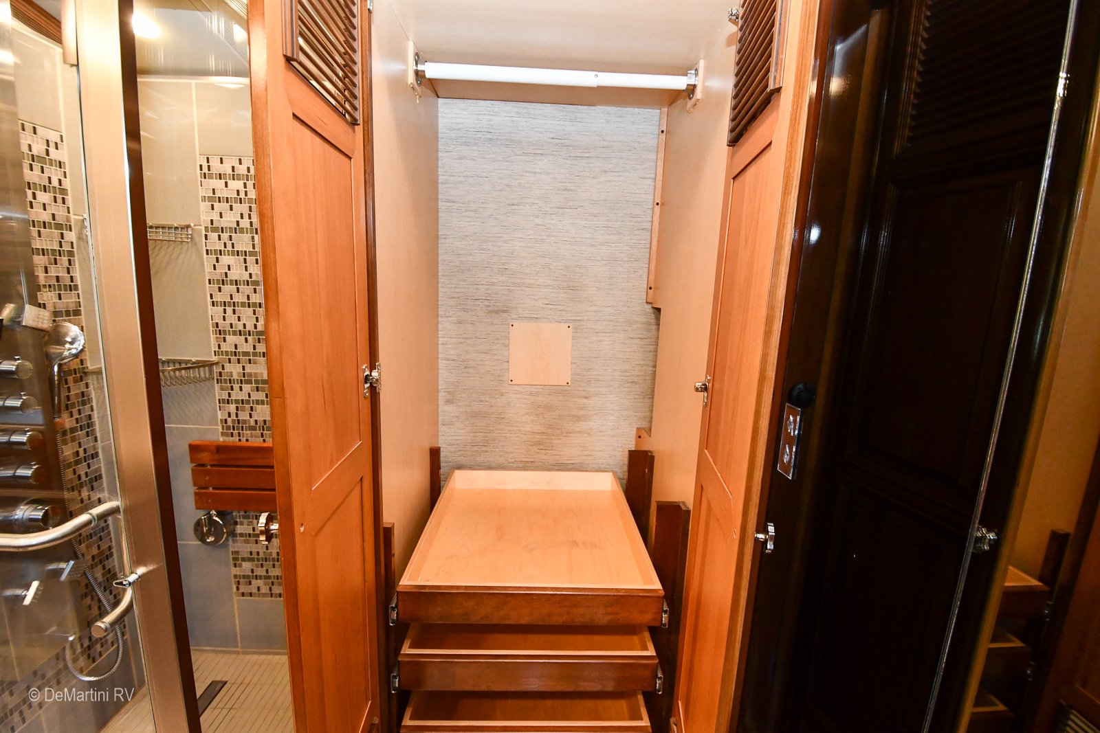 Gallery image 183899
