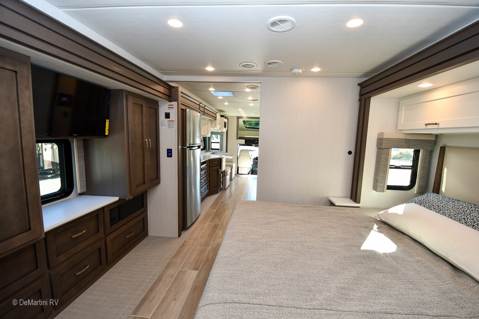 Gallery image 184028