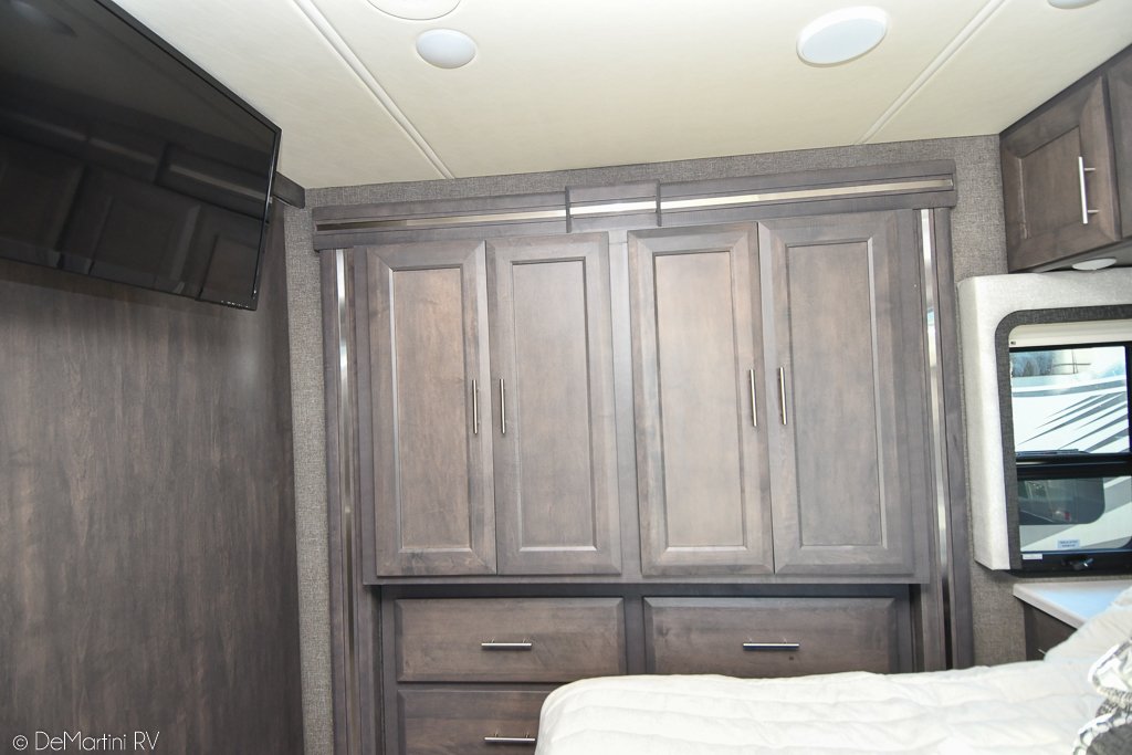 Gallery image 168436