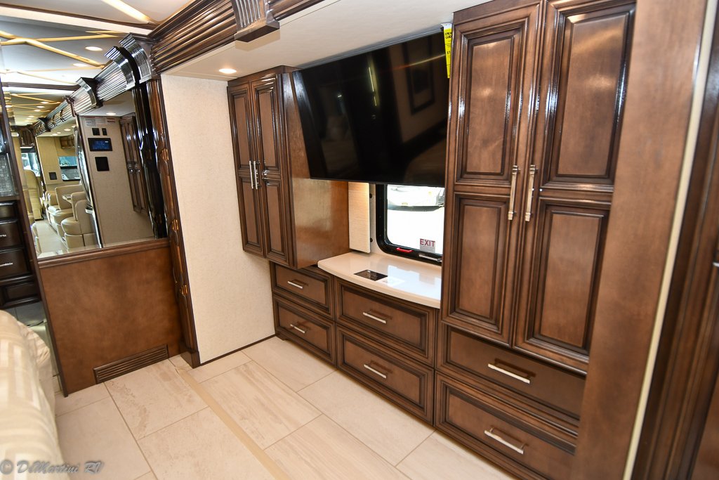 Gallery image 165044