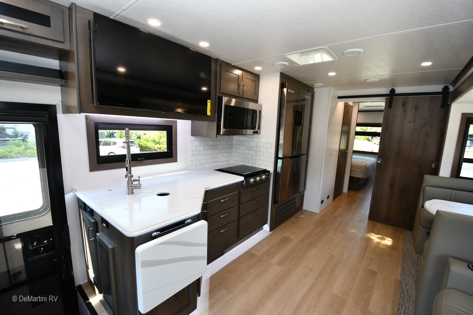Gallery image 183543