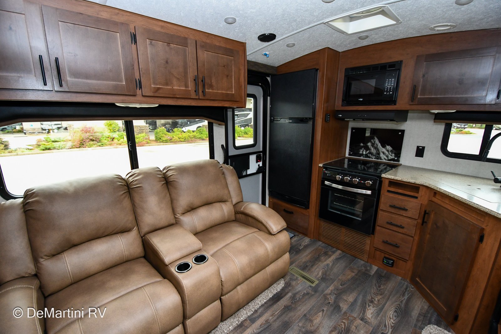 Gallery image 185020