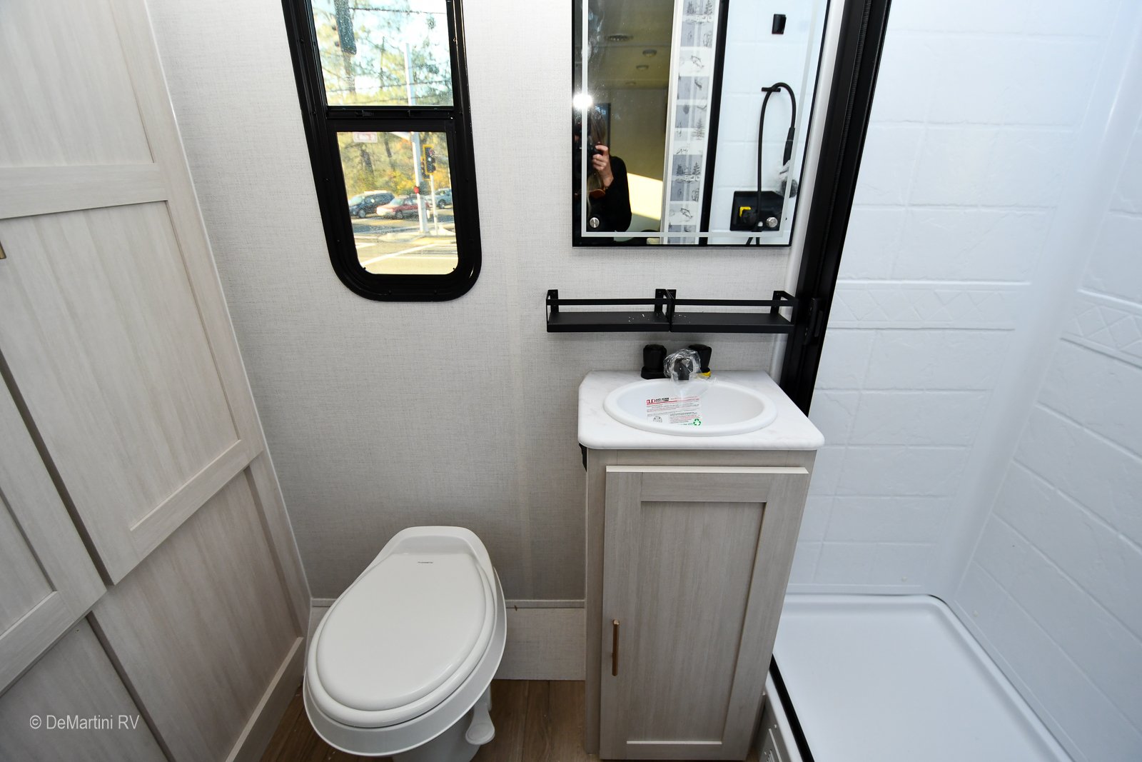 Gallery image 185209