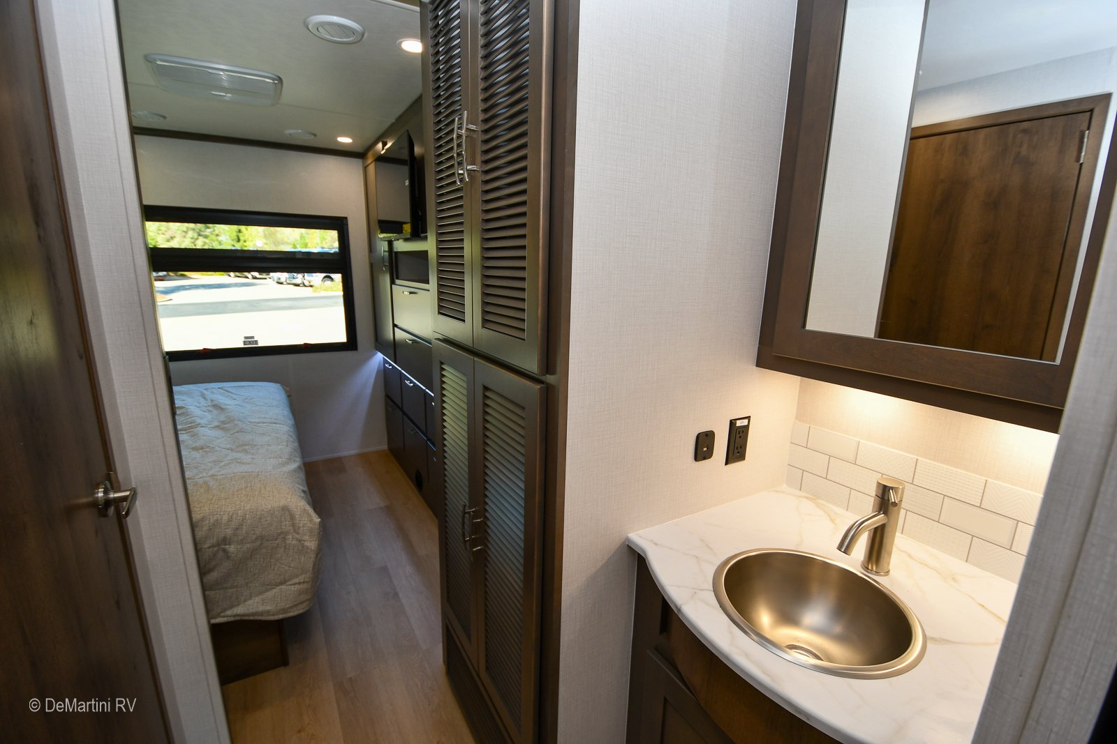 Gallery image 183857