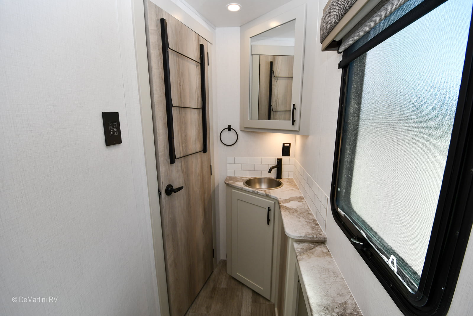 Gallery image 179251