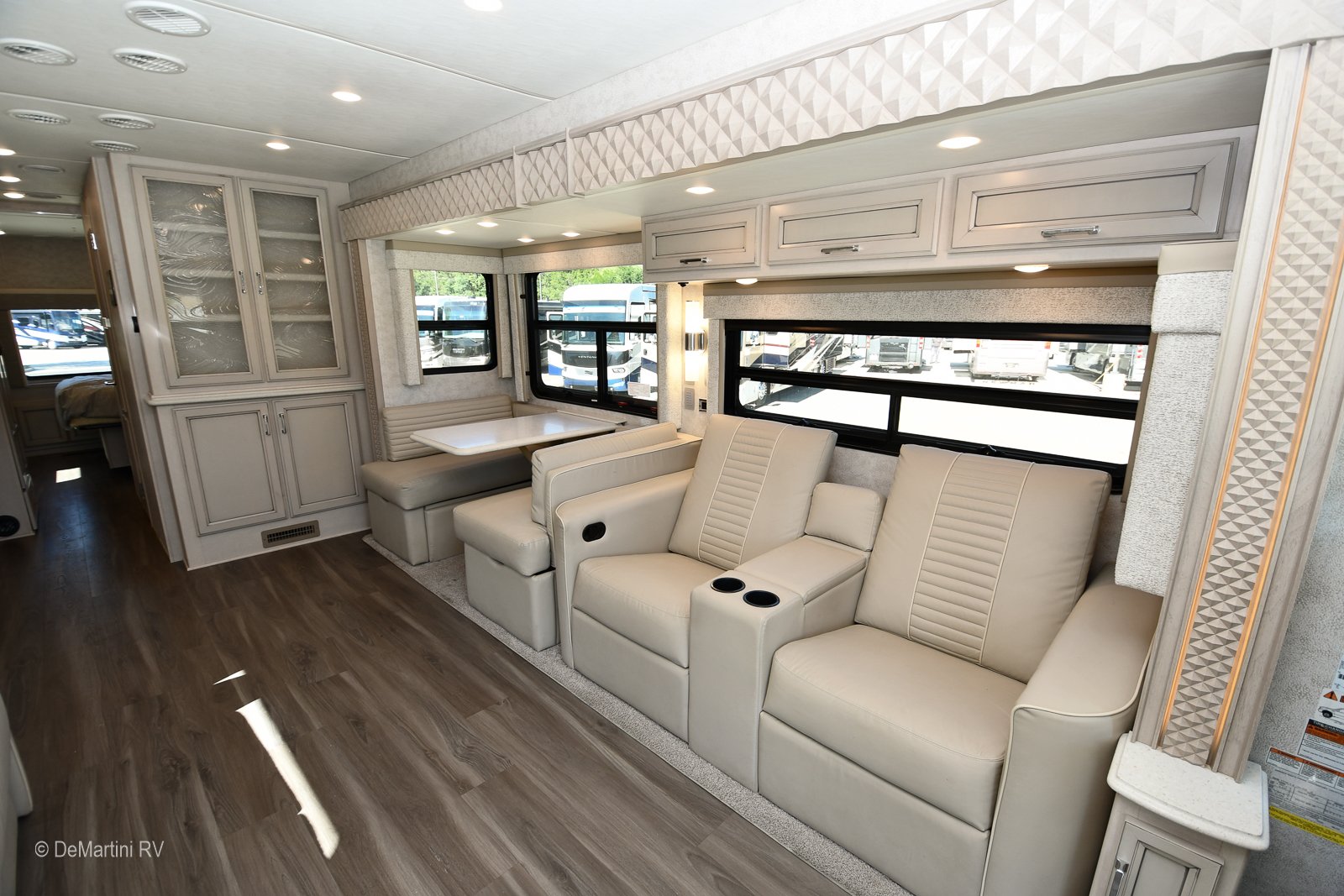 Gallery image 186605