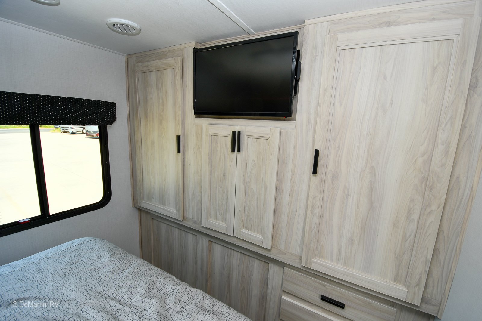 Gallery image 184008