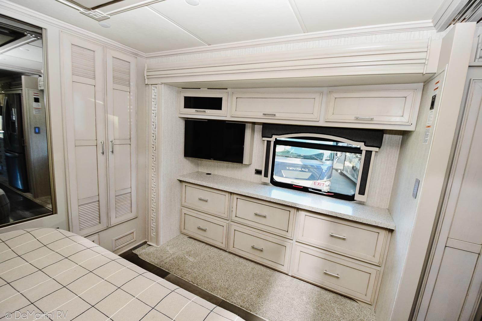 Gallery image 178417