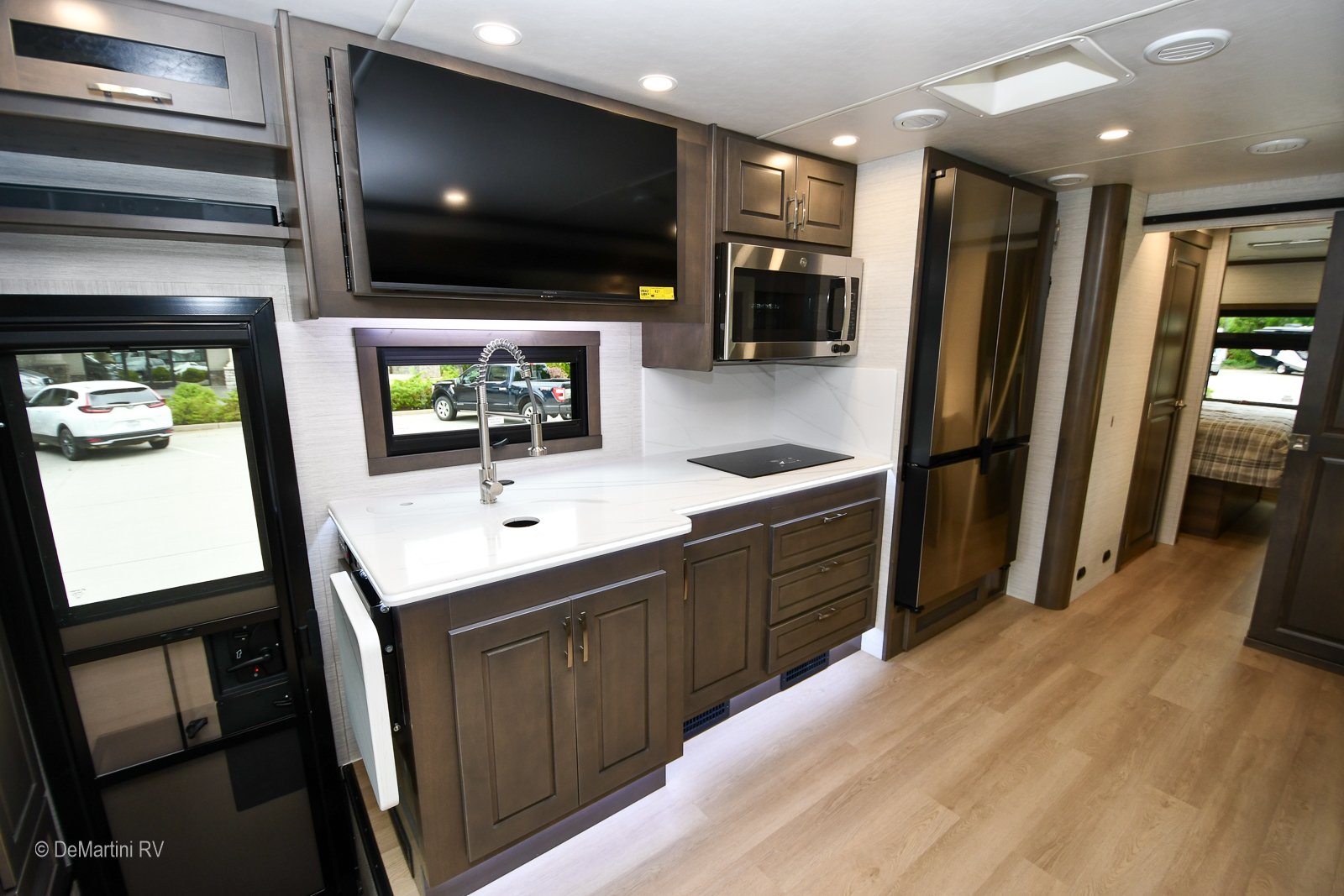 Gallery image 185653
