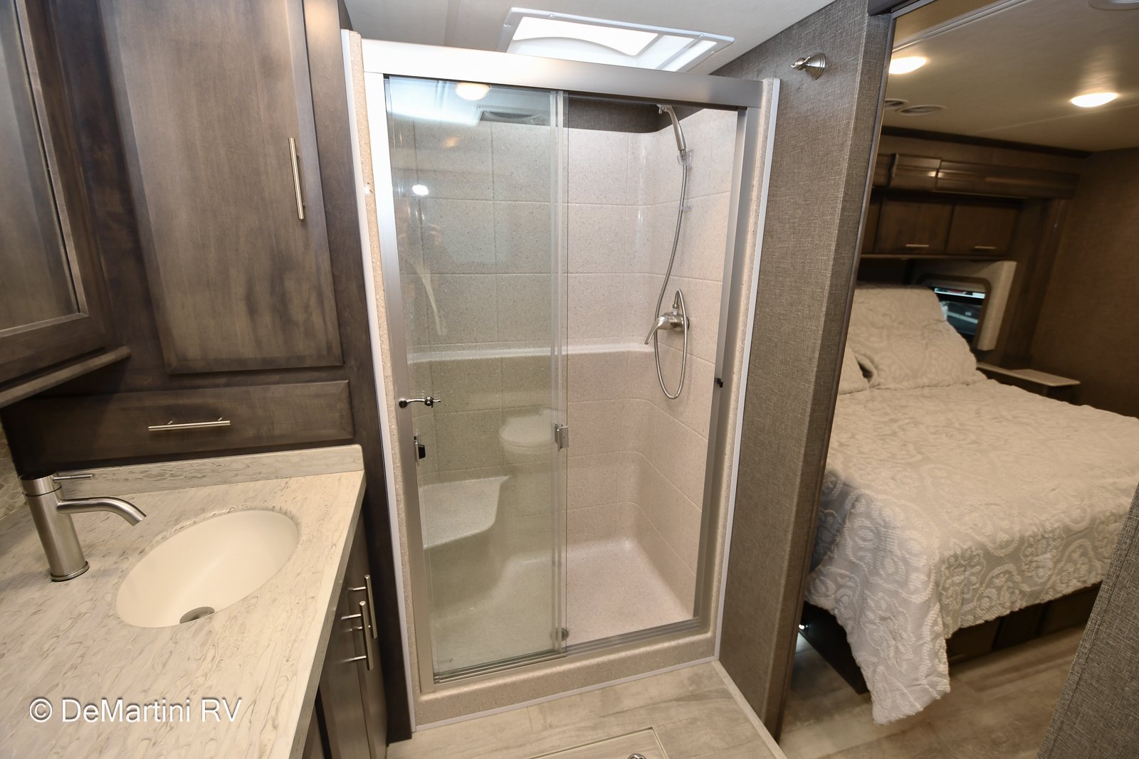 Gallery image 185001