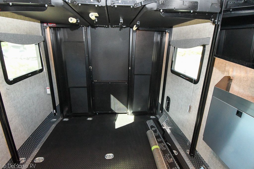 Gallery image 165916