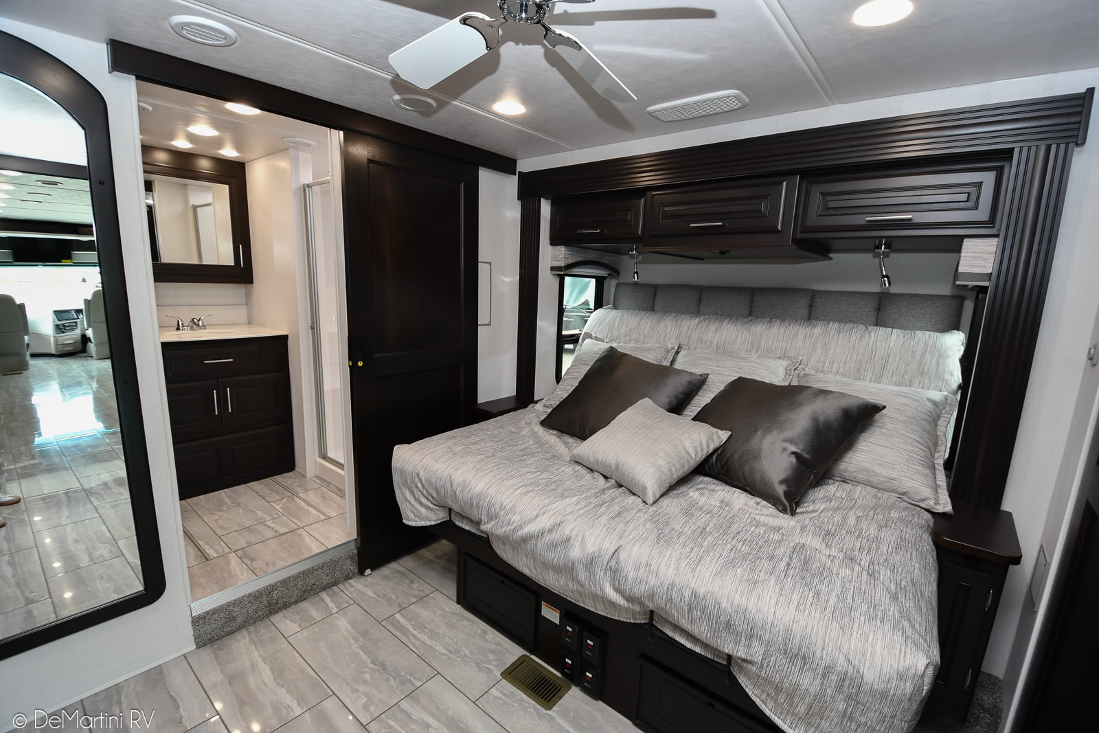 Gallery image 180984