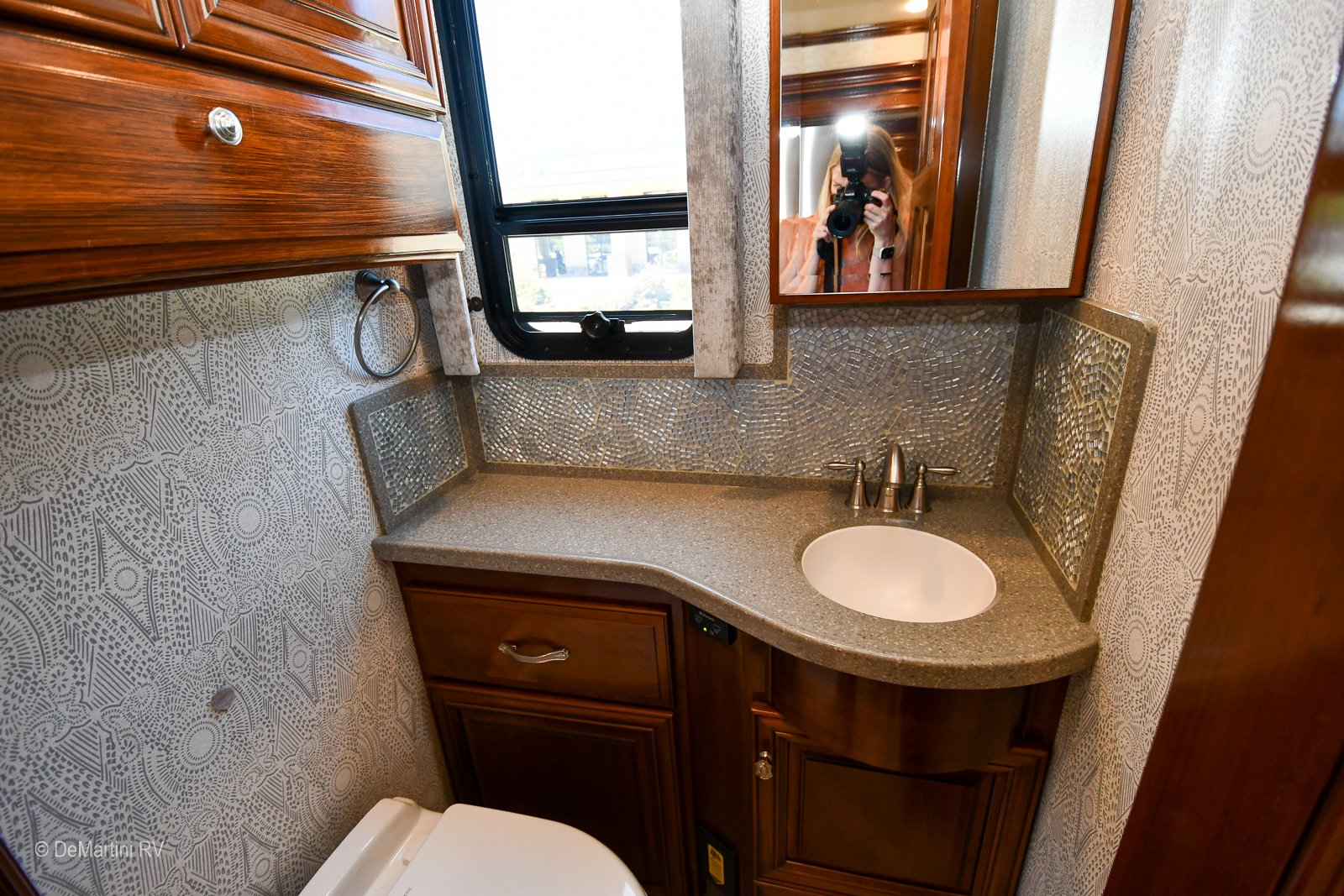 Gallery image 183903