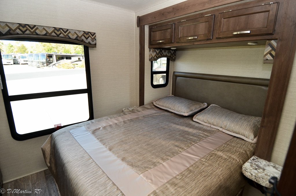 Gallery image 136989