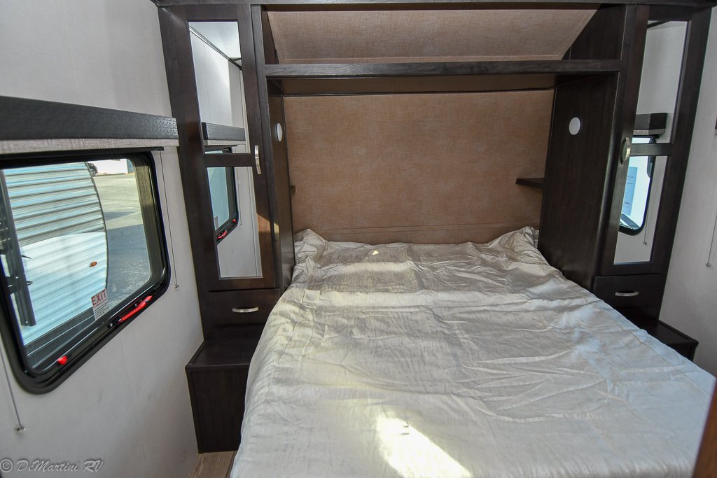 Gallery image 144702