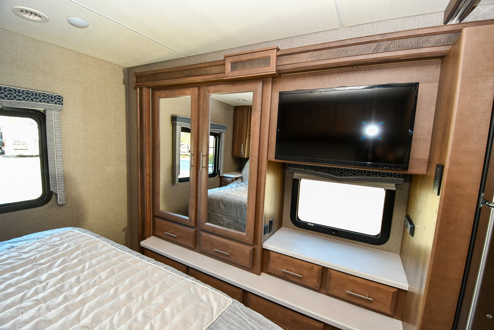 Gallery image 185571