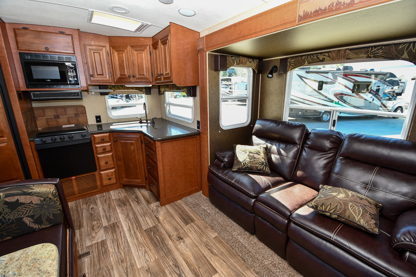 Gallery image 182410