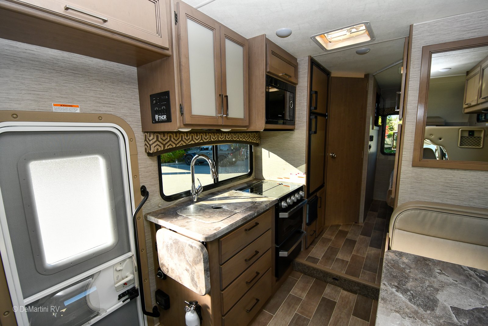 Gallery image 184475